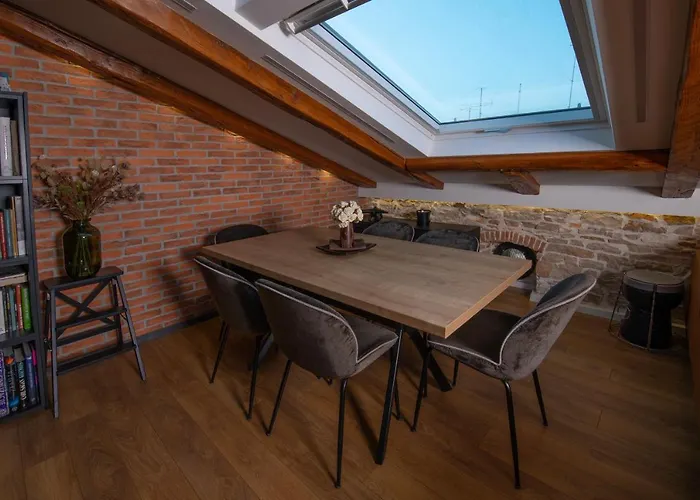 Urban Apartment Viktor - Downtown Pula